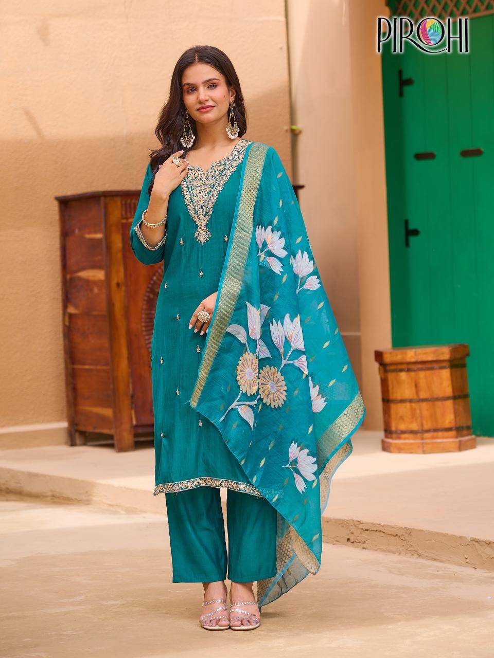 Pirohi kritika Kurti showroom in kolkata